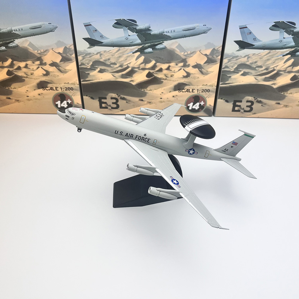 Model Kit Airplane - 1/200 Ölçekli E3 Uçak Döküm Bitmiş