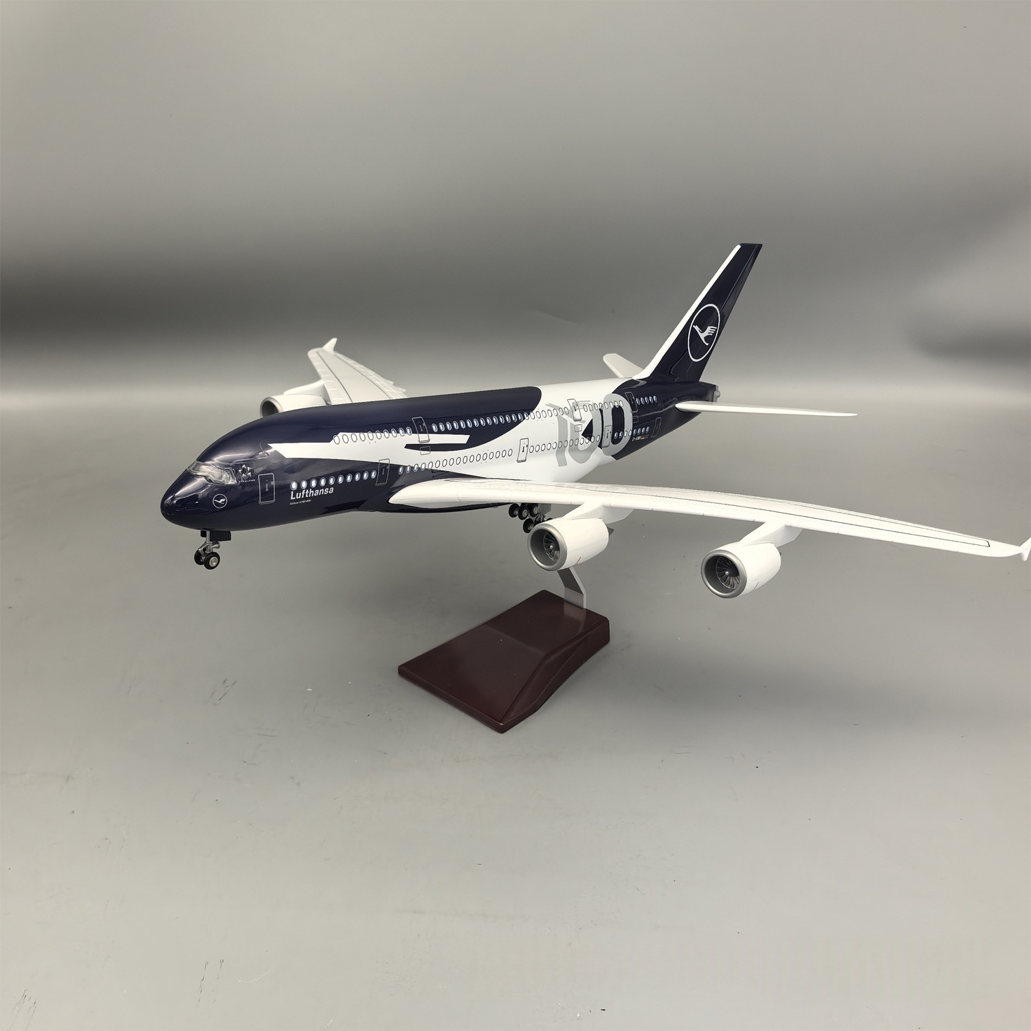 Yeni 45cm Lufthansa A380 100 Y - Model Kit Airplane incelemesi ve fiyatı
