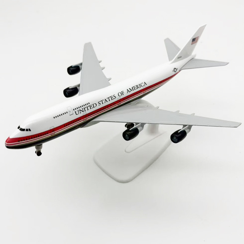 Yeni 20cm Air Force One B747-2 - Model Kit Airplane incelemesi ve fiyatı