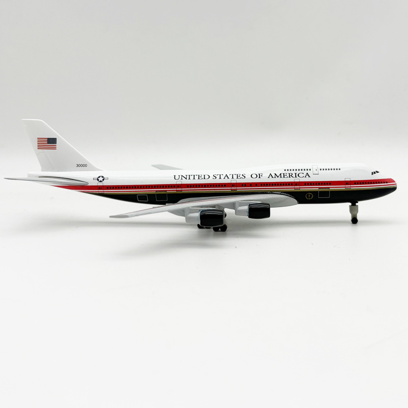 Yeni 20cm Air Force One B747-2 - Model Kit Airplane incelemesi ve fiyatı
